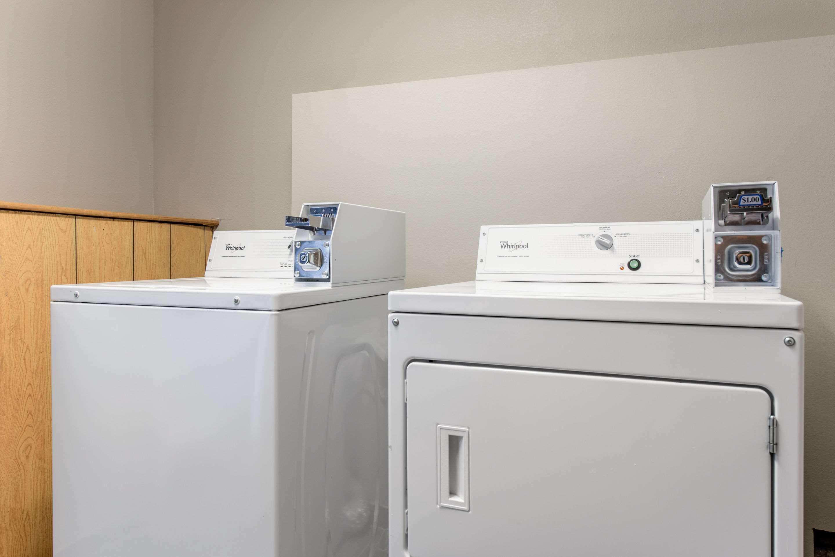 Quality Inn & Suites Brownsburg - Indianapolis West Экстерьер фото