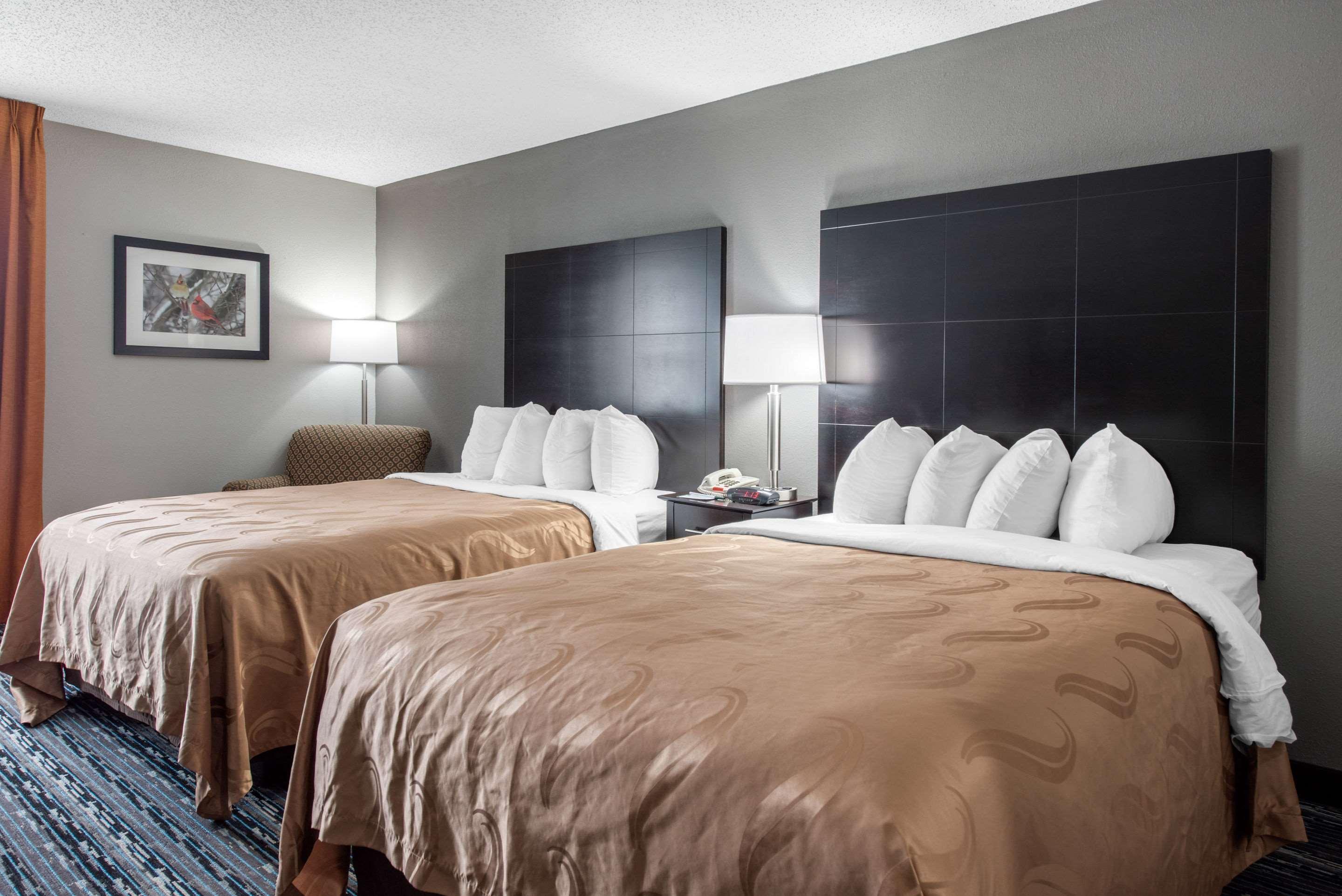 Quality Inn & Suites Brownsburg - Indianapolis West Экстерьер фото