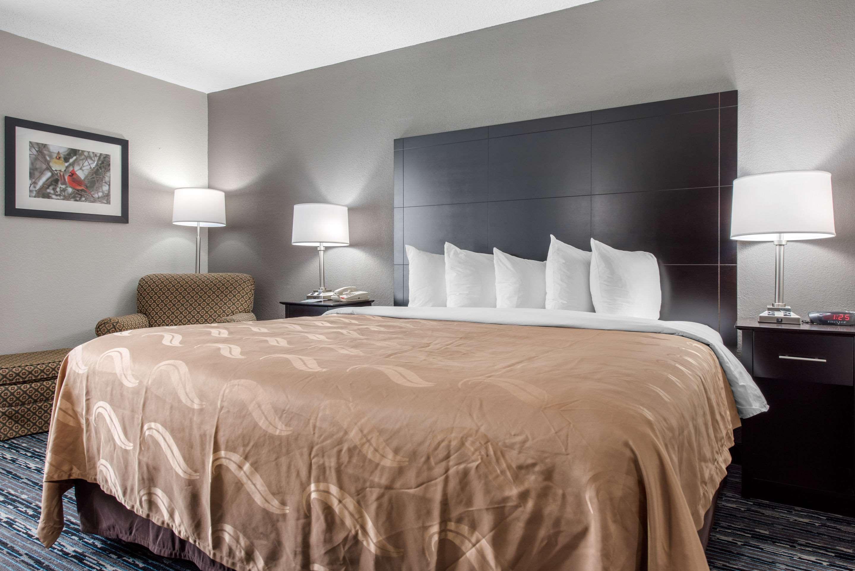 Quality Inn & Suites Brownsburg - Indianapolis West Экстерьер фото