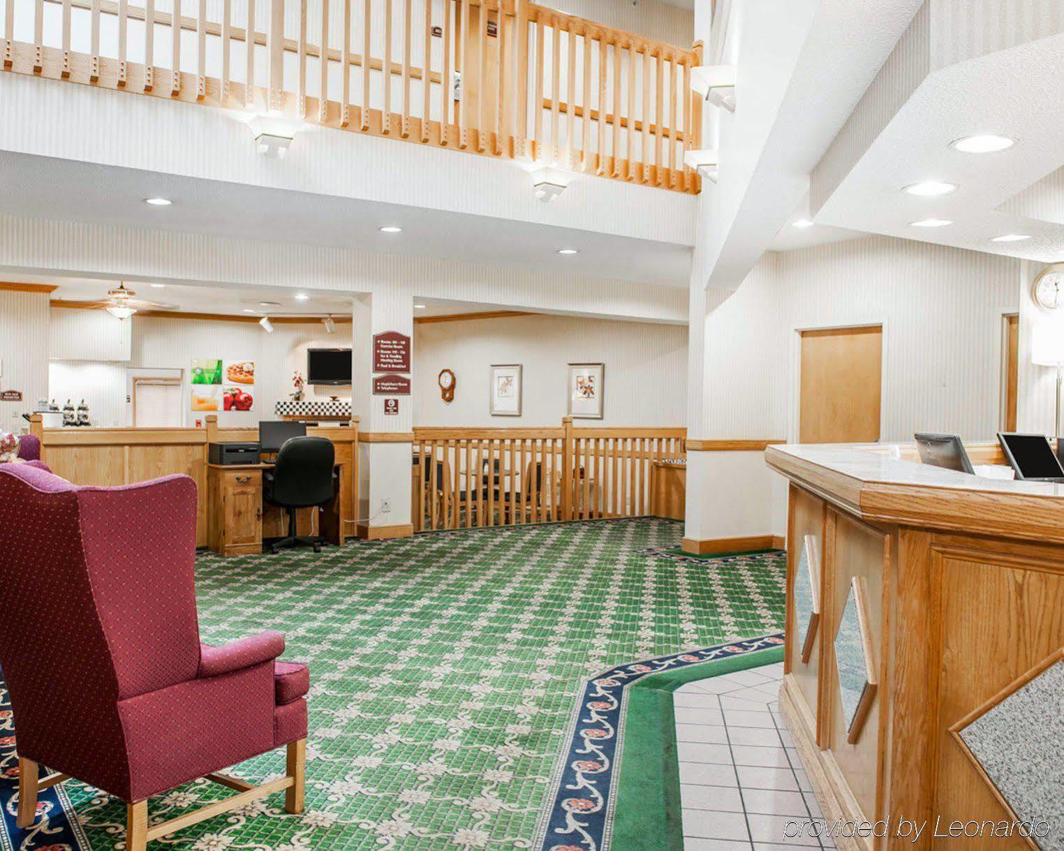 Quality Inn & Suites Brownsburg - Indianapolis West Экстерьер фото